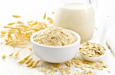 Oat milk powder vs. oat flour (the difference) Oat milk powder vs. oat flour (the difference)